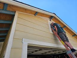 Affordable siding repair and maintenance services in Jasper, AL